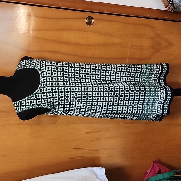 Max Studio Dress - Picture 2 of 8